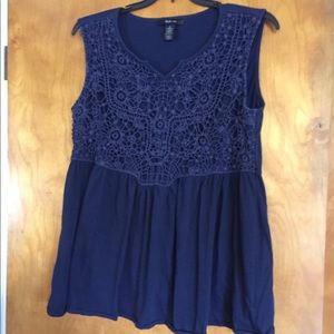 Style & Co sleeveless with lace tank top